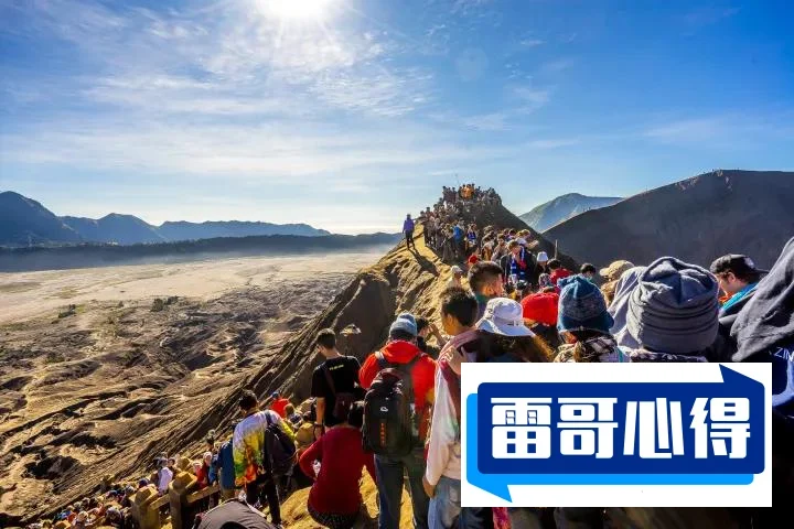 火山直播女主播排行榜:日收入32万背后都有土豪老板撑腰2025近期排名前十名分析